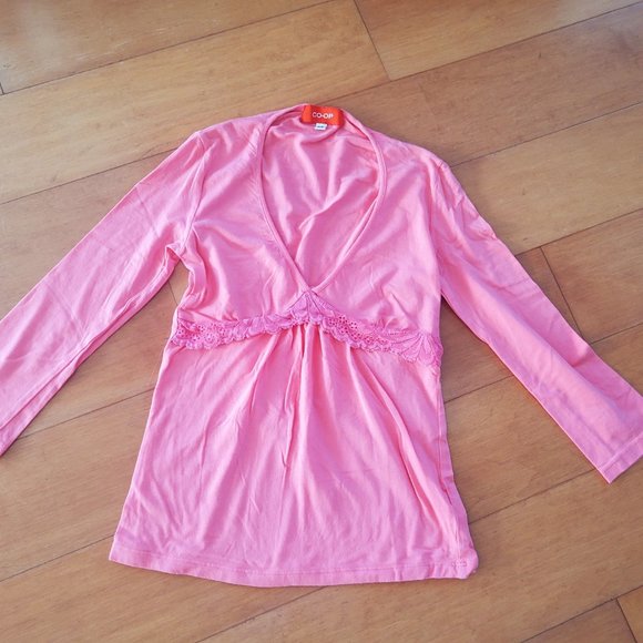 T-shirts Bundle - Burgundy/Pink/Red or just any one, XS - Picture 2 of 9